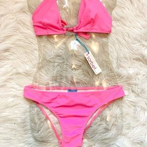 Sorbet hot pink bikini 👙